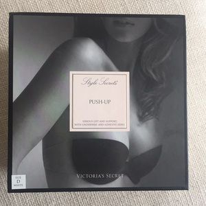 Victoria Secret Style Secrets Push-up Bra Backless
